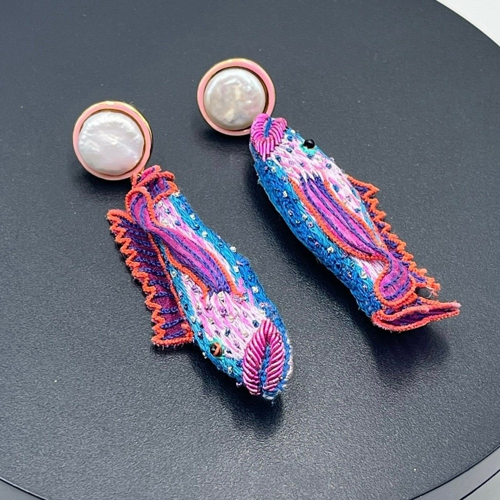 Mignonne Gavigan Designer Pink Purple Venezzia Fish Dangle Beaded Earrings